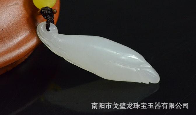 戈壁龙珠宝 和田玉兰花挂件 和田玉女式吊坠 高贵典雅 雕工精美